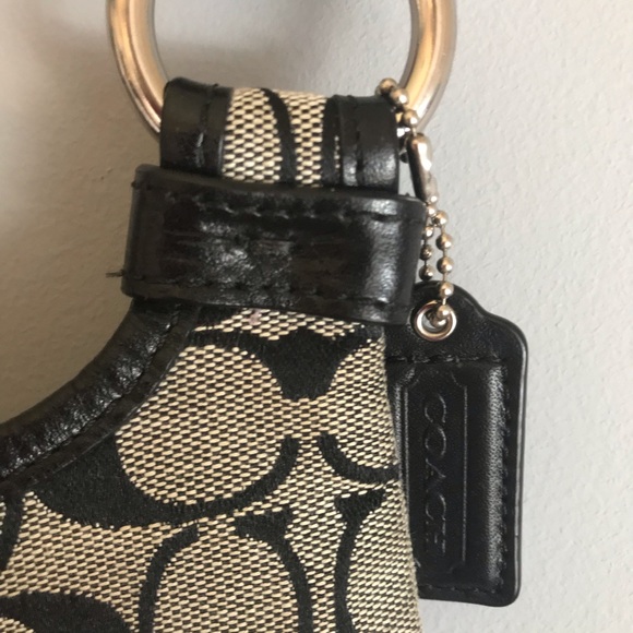 Coach Penelope Crossbody EUC - Picture 9 of 13